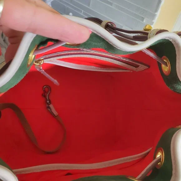 NWT - SET Dooney & Bourke Florentine Small Drawstring & Lg Zip Wristlet Ecru - Picture 8 of 16